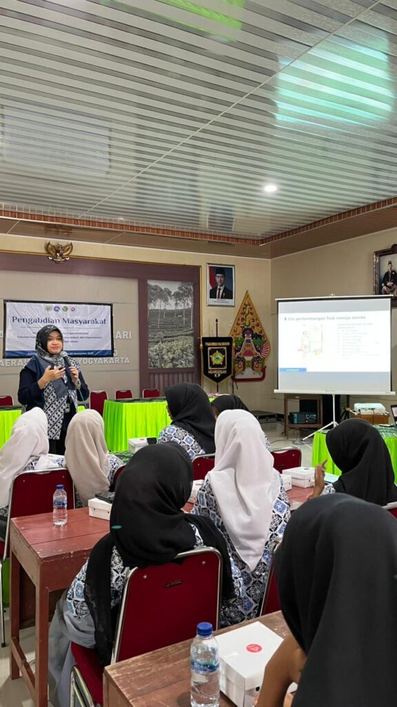 Seminar Kesehatan Reproduksi Remaja FK UGM 2025